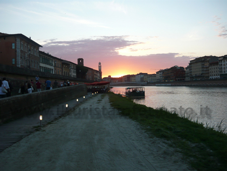 Tramonto sul Lungarno