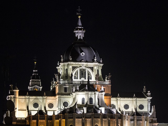 What to visit in Madrid - Almudena Cathedral