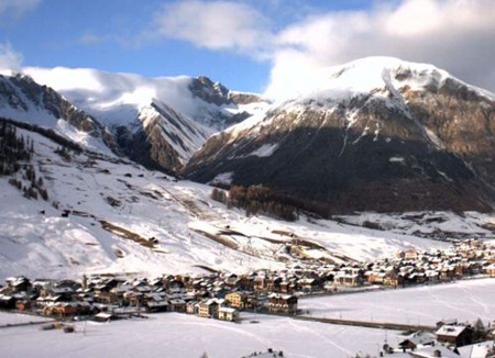 Panorama di Livigno sotto la neve