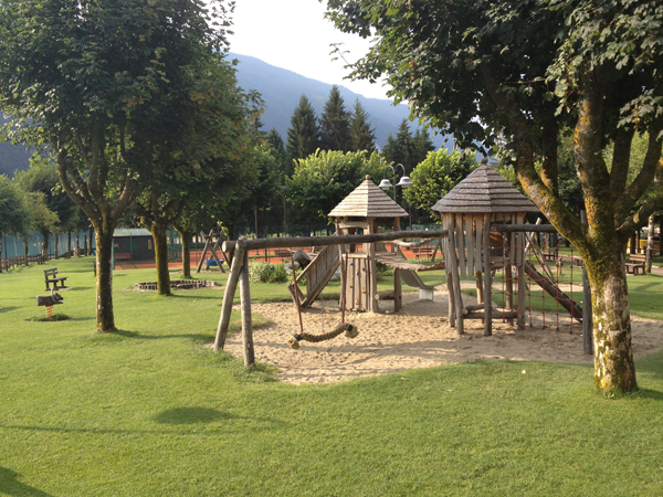 parco giochi Molveno lago