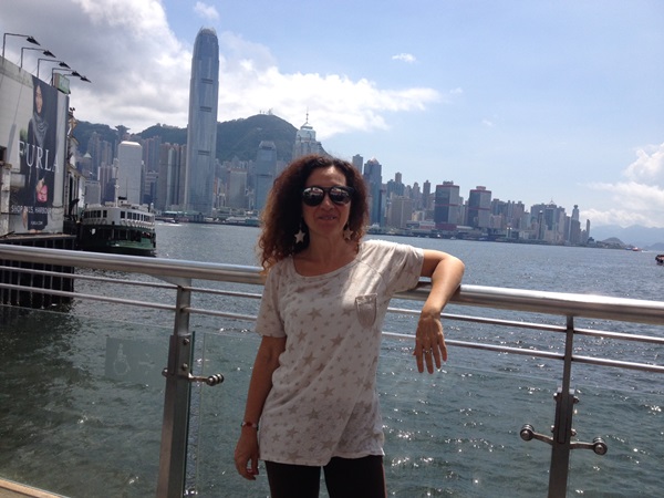 Stefania ad Hong Hong
