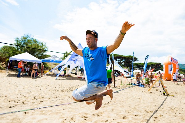 Outdoor Sports Festival Slacklining