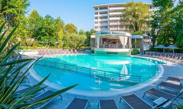 Vacanza in appartamento a Bibione - piscina